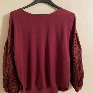 Umgee USA brand, large, burgundy, cheetha print shirt